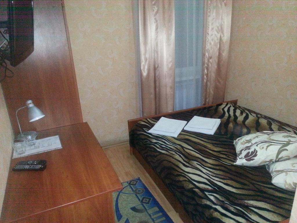 Adler Hotel Kiev Quarto foto
